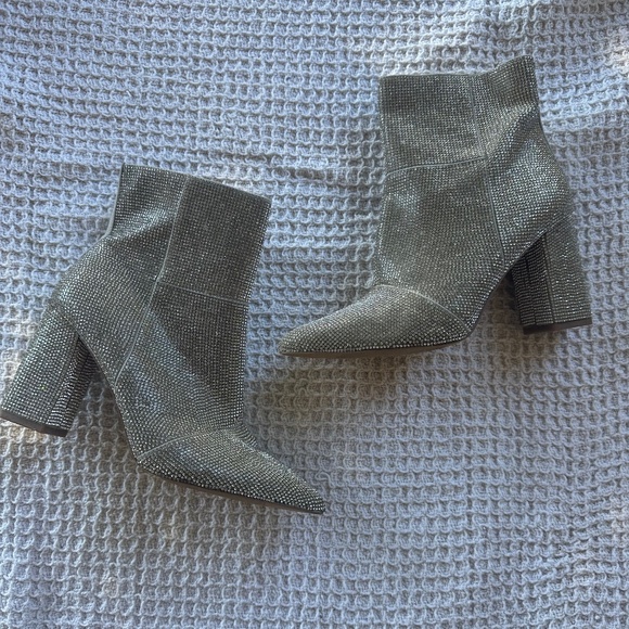 Bedazzled boots - Picture 1 of 2